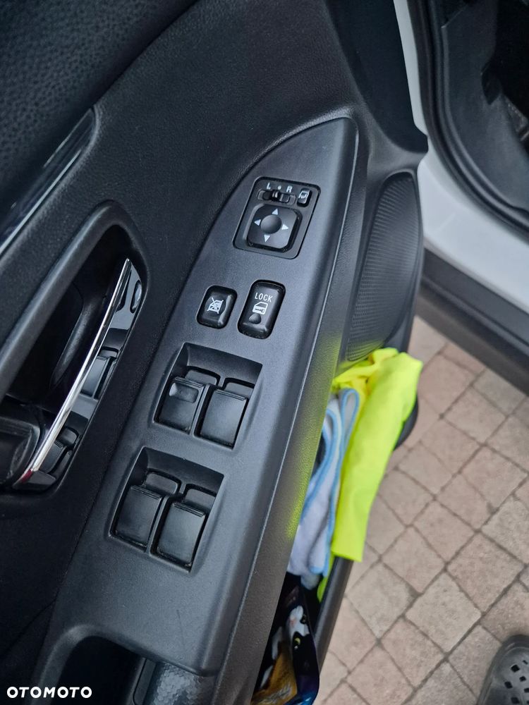 Mitsubishi ASX 1.8 DID Invite 4WD AS&G - 8
