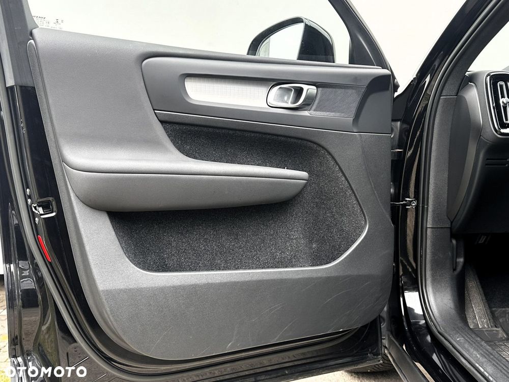 Volvo XC 40 - 17