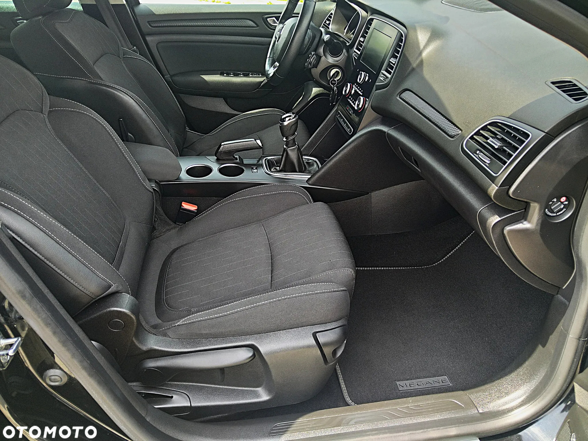 Renault Megane 1.2 Energy TCe Limited 2018 - 16