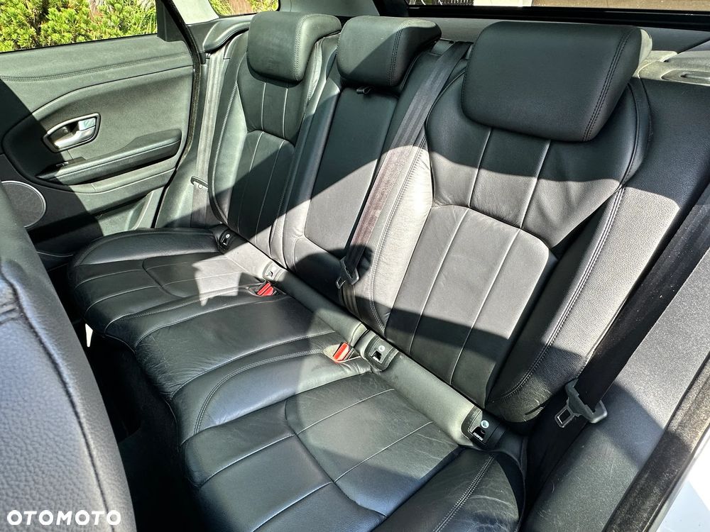 Land Rover Range Rover Evoque - 25
