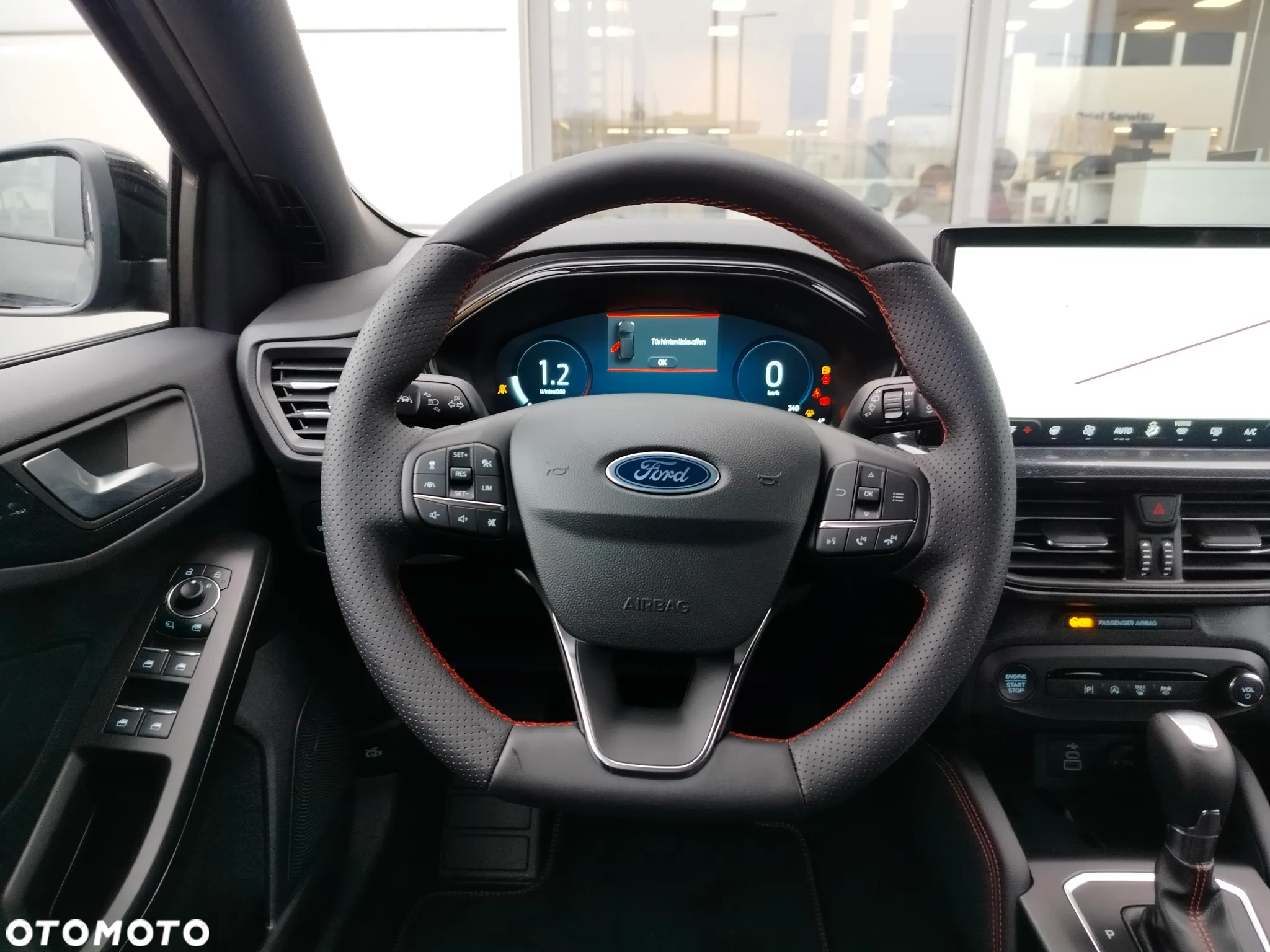Ford Focus 1.0 EcoBoost mHEV ST-Line X - 35