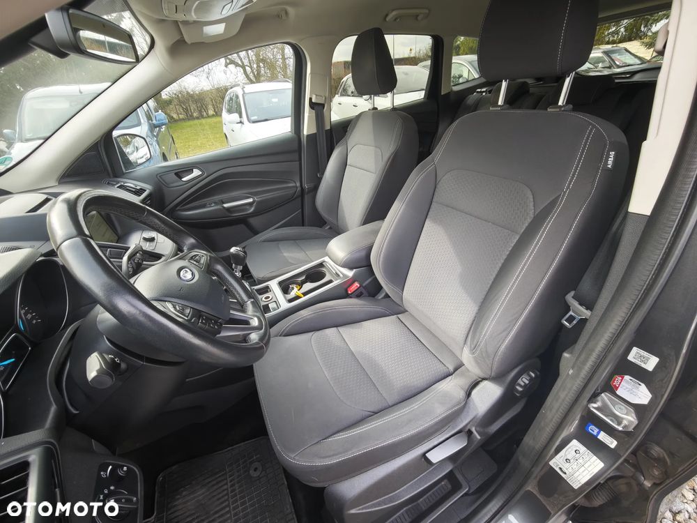 Ford Kuga 1.5 EcoBoost 2x4 Cool & Connect - 24