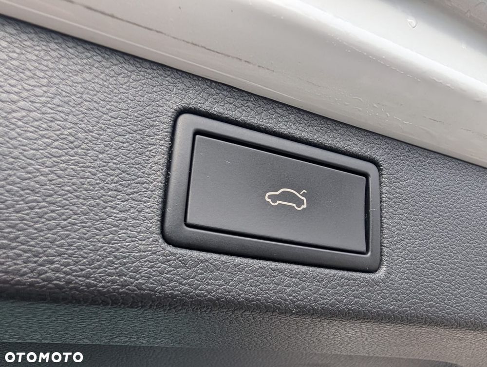 Skoda Kamiq 1.0 TSI Monte Carlo - 18