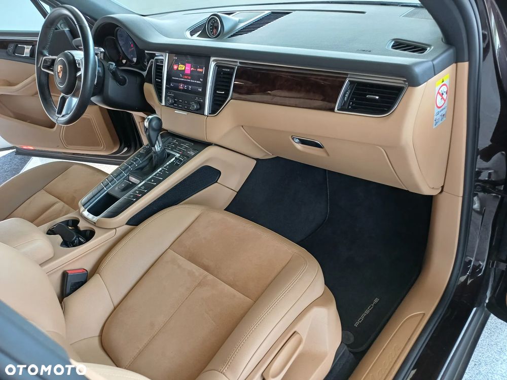 Porsche Macan - 20