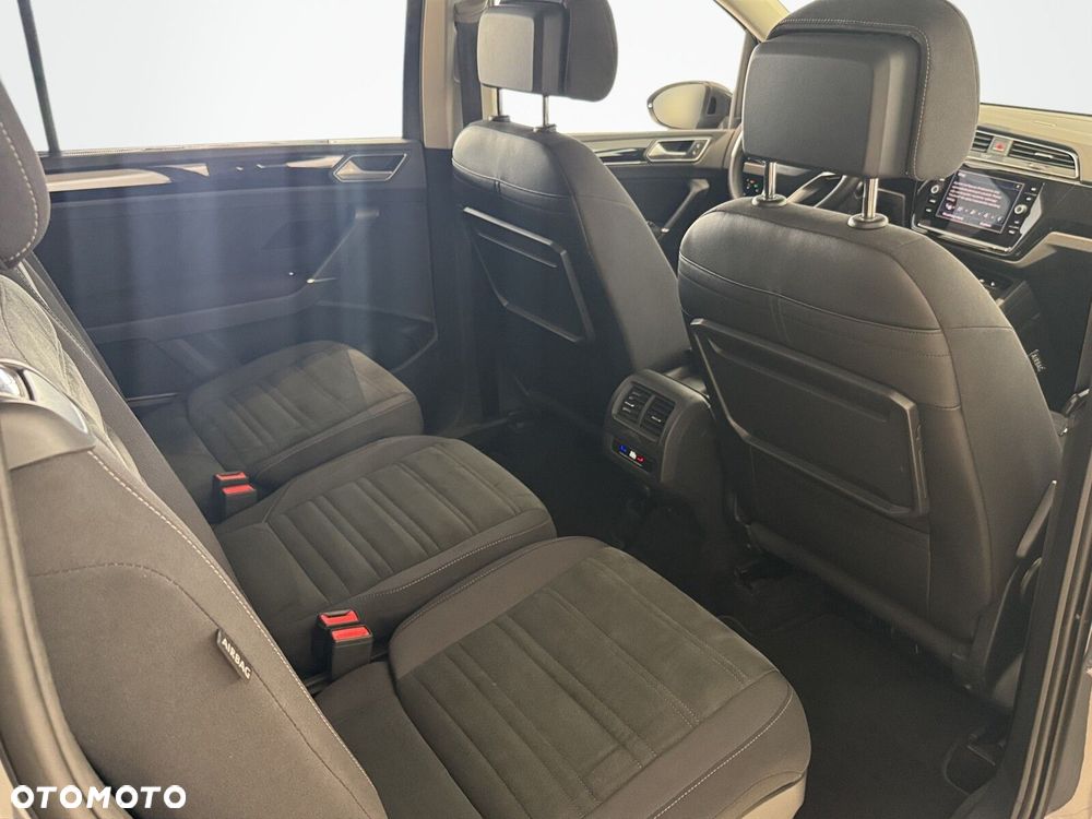 Volkswagen Touran 1.5 TSI EVO Highline DSG - 17