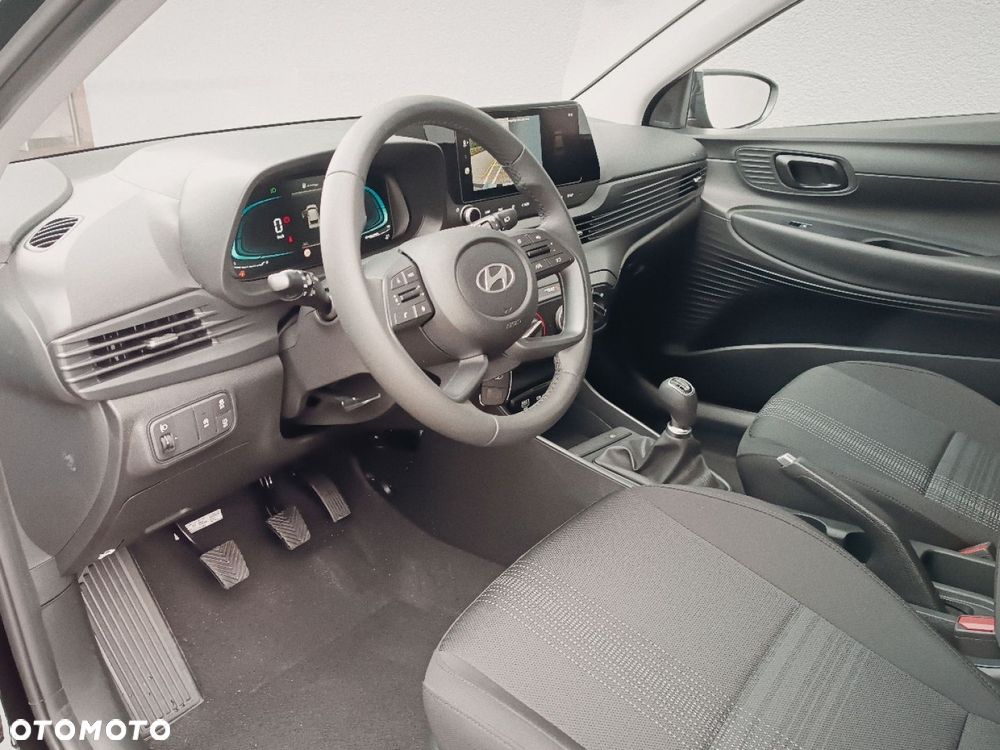 Hyundai i20 1.2 Pure - 13