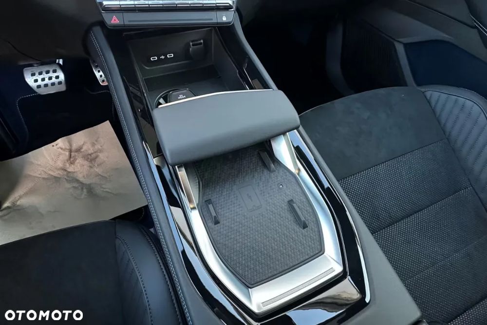 Renault Rafale 1.2 E-Tech PHEV 4x4 300 atelier Alpine MMT - 15