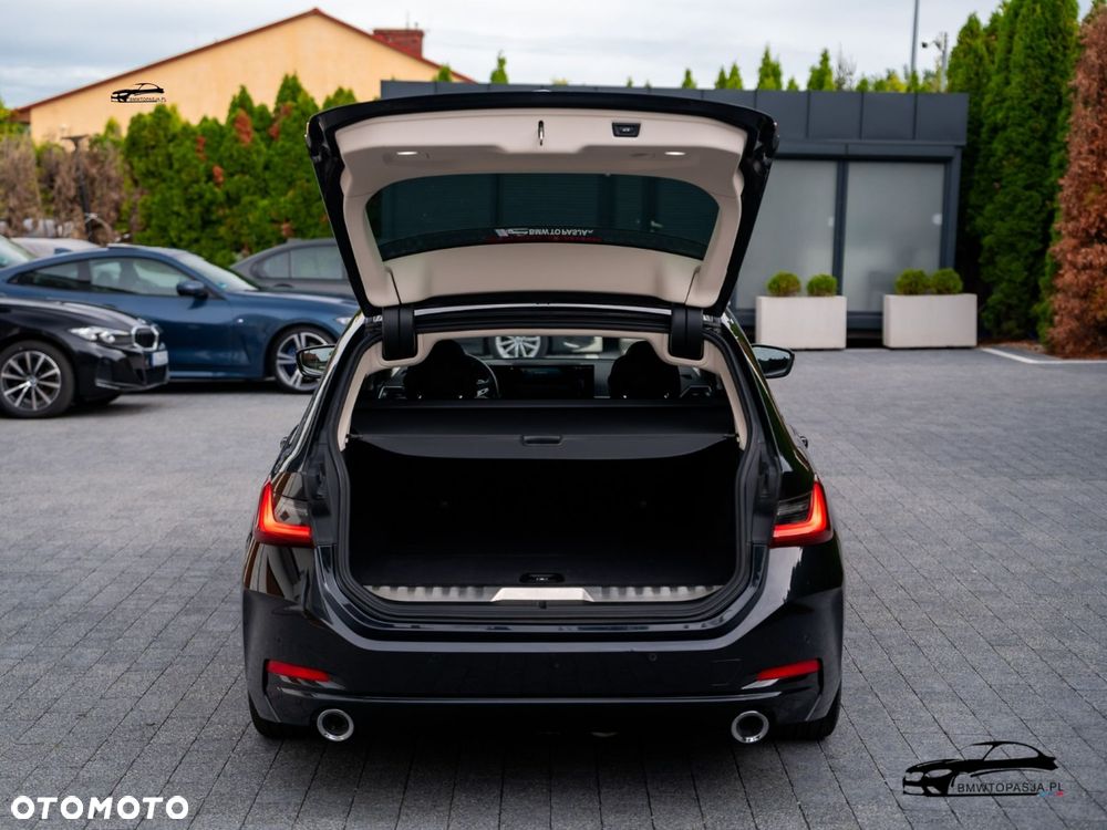 BMW Seria 3 - 34