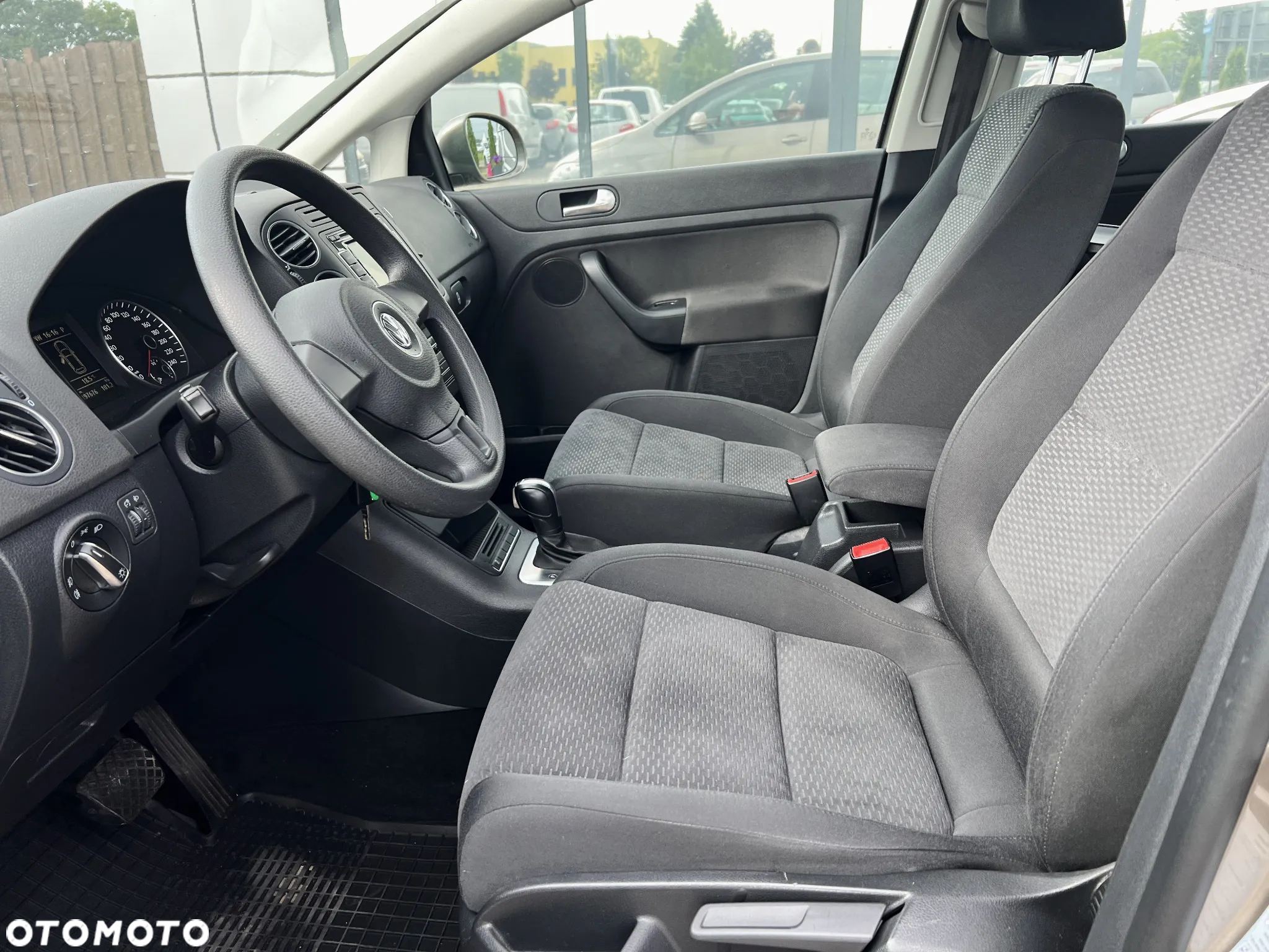 Volkswagen Golf Variant 1.4 TSI DSG Comfortline - 34