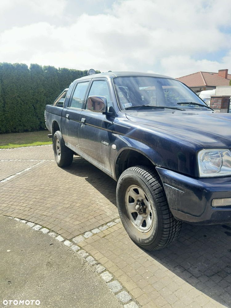 Mitsubishi L200 2.5 TD Intense - 4