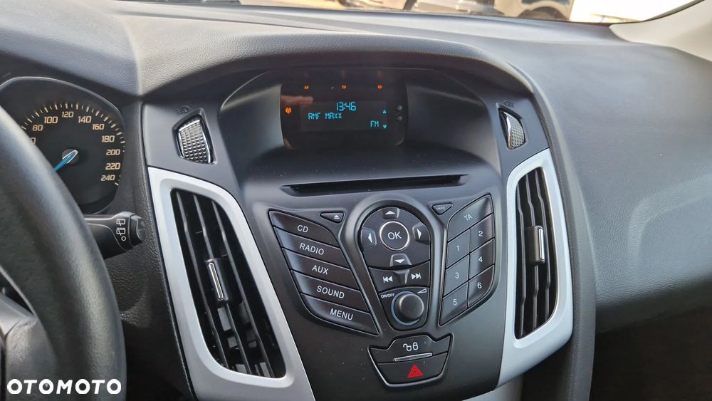 Ford Focus 1.0 EcoBoost STart-Stopp-System TITANIUM - 12