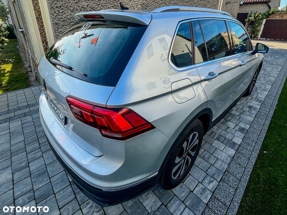 Volkswagen Tiguan - 10