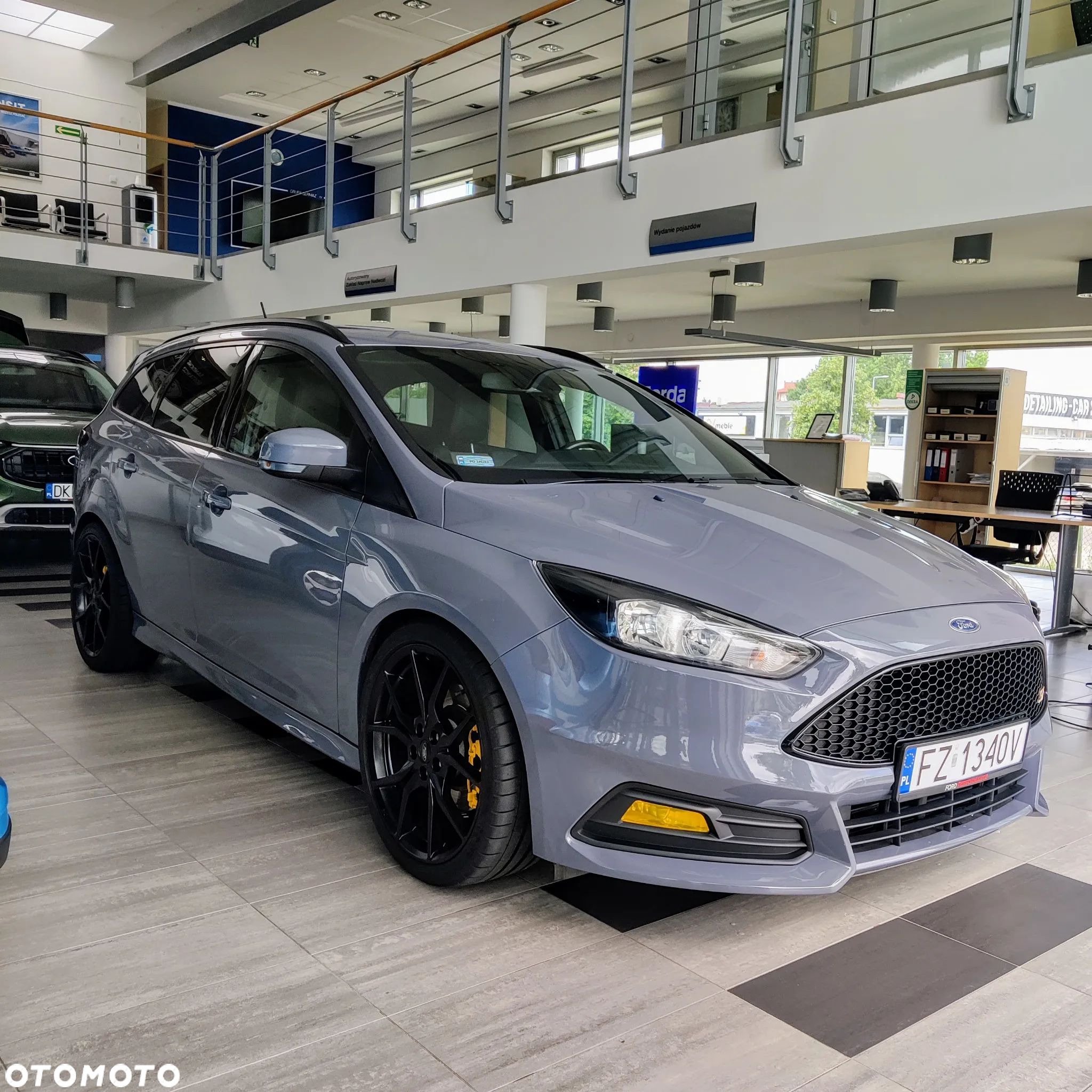Ford Focus 2.0 EcoBoost ST-2 - 1