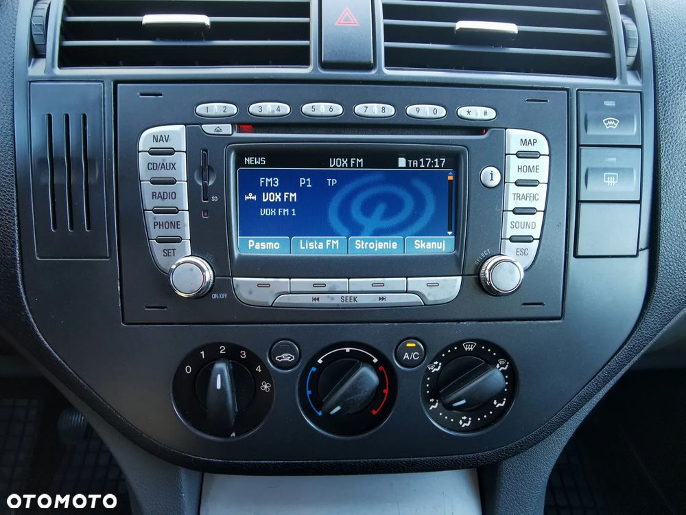 Ford Focus C-Max 1.8 TDCi Ghia - 11