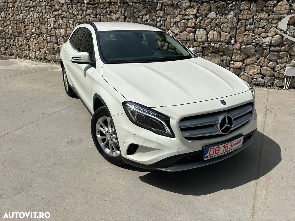 Mercedes-Benz GLA 200 (CDI) d 4Matic 7G-DCT Urban - 24