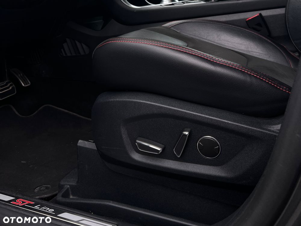 Ford S-Max 2.0 EcoBlue ST-Line - 24