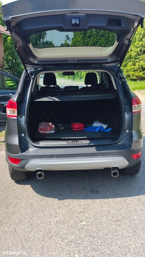 Ford Kuga 2.0 TDCi 4WD Titanium - 4