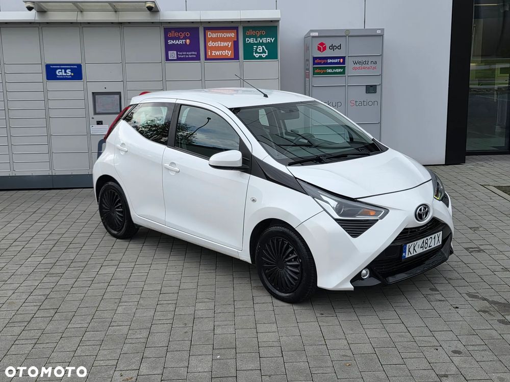 Toyota Aygo 2022 photo 2