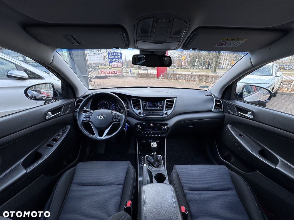 Hyundai Tucson 1.6 GDI BlueDrive GO 2WD - 8