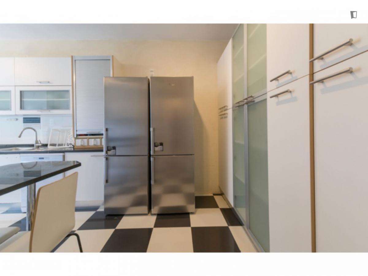 Quarto - localizado em Lapa Lisbon - Grande imagem: 2/15