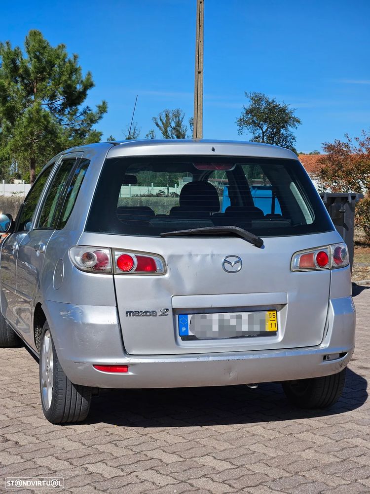 Mazda 2 - 3