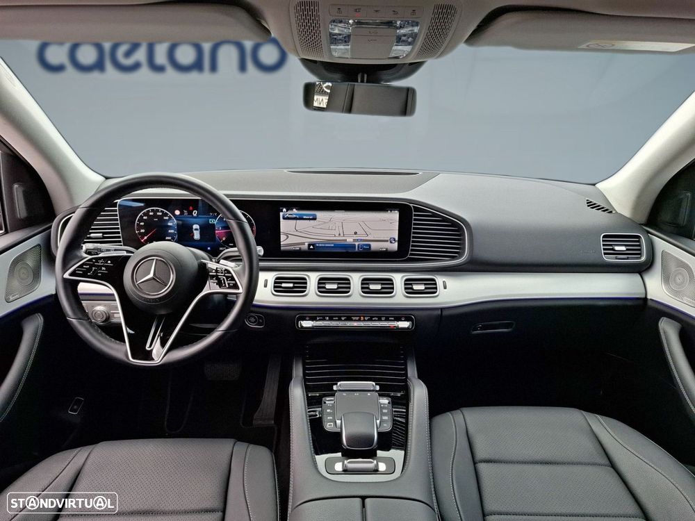 Mercedes-Benz GLE 300 d 4Matic — fotografia 12