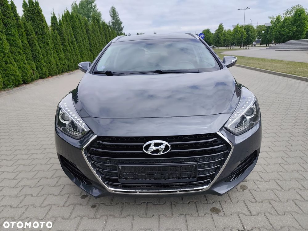 Hyundai i40 1.6 GDI Comfort + - 3
