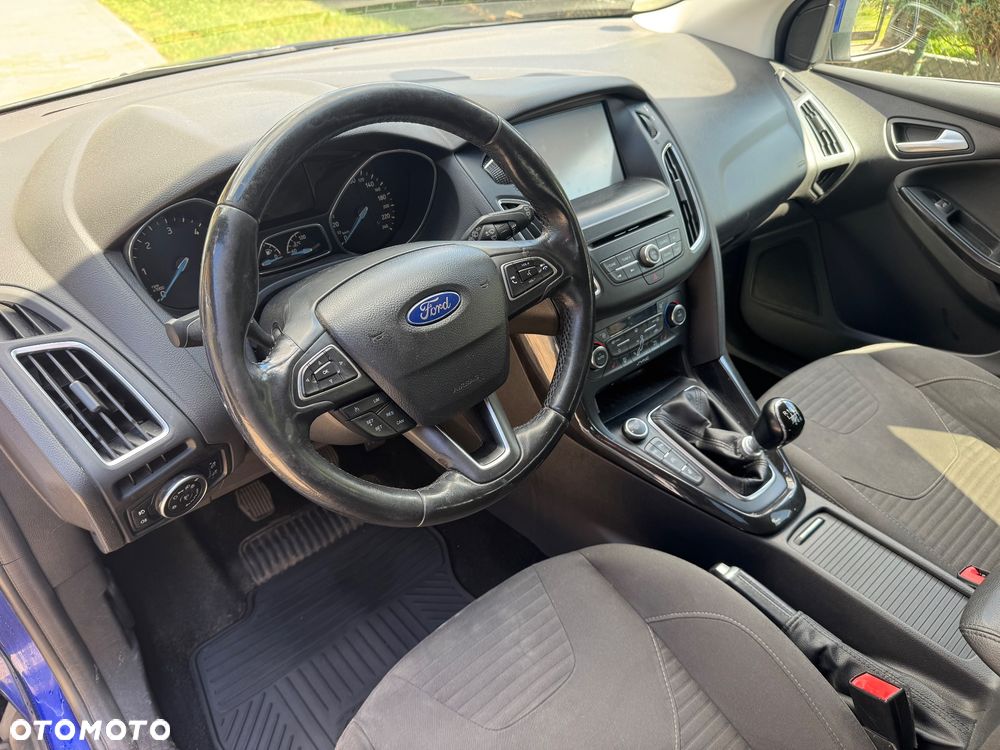 Ford Focus 2.0 TDCi Titanium ASS - 12