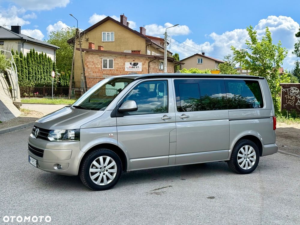 Volkswagen Multivan - 21