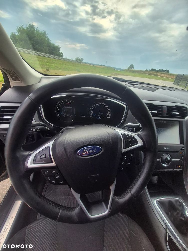 Ford Mondeo 2.0 TDCi Titanium - 27