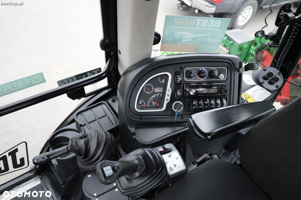 JCB 4CX - 30
