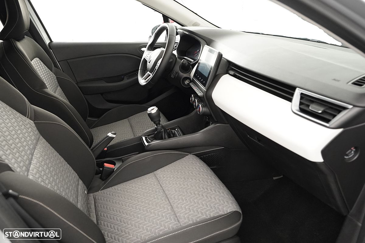 Renault Clio 1.0 TCe Limited Bi-Fuel - 23