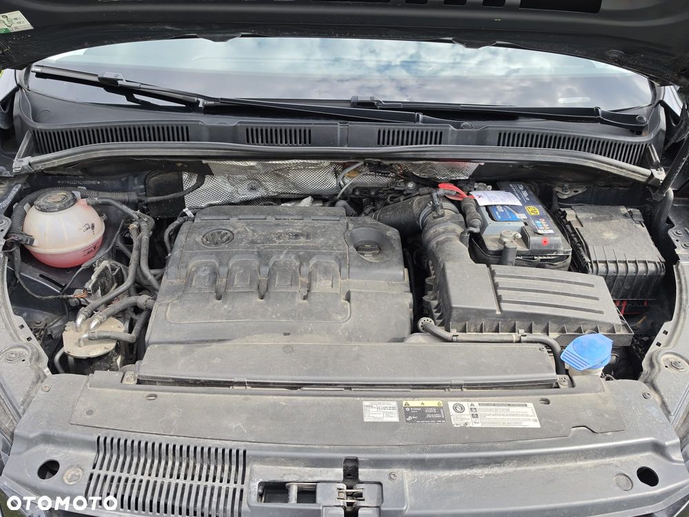 Volkswagen Sharan 2.0 TDI BMT Comfortline DSG - 11