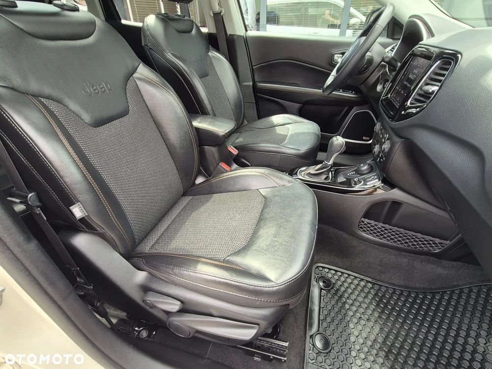Jeep Compass 1.4 MultiAir Active Drive Automatik Limited - 29