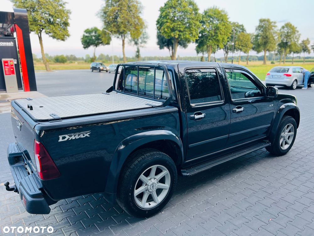 Isuzu D-Max 3.0d DC LS - 15