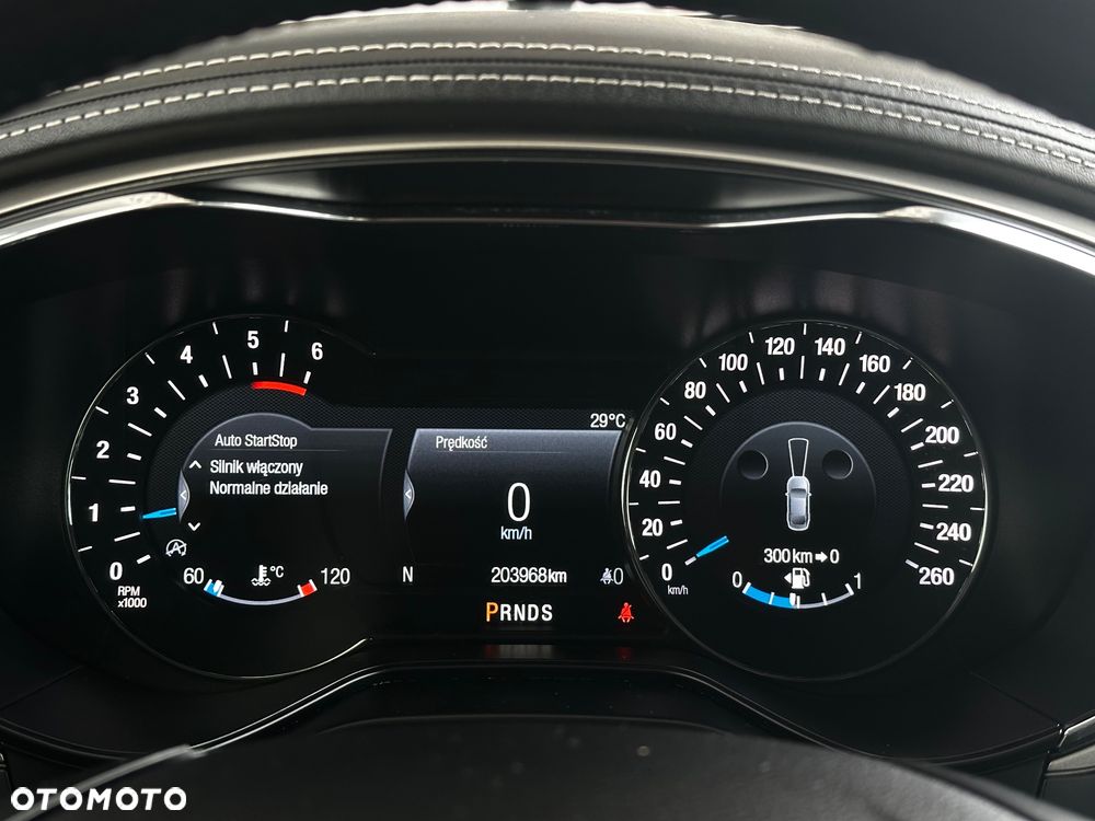 Ford Mondeo - 22