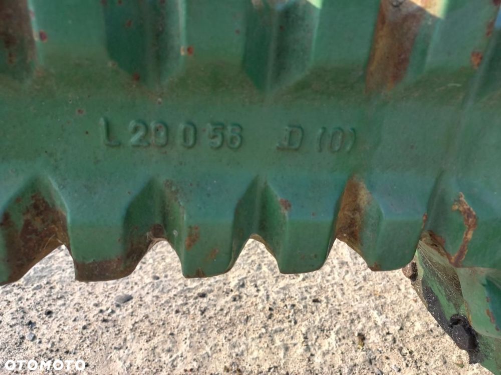 Elementy mostu JOHN DEERE 2030,2130,3030,3140,podnośnik,korpus,skrzynia,atak,zwolnica,tryb,synchronizator,wom,L31273,4 ,L28824, L29056, L31272, L32061 ,L29058  koło talerzowe,mechanizm różnicowy,pochwa,półoś ,wałek,koło zębate,wom - 4