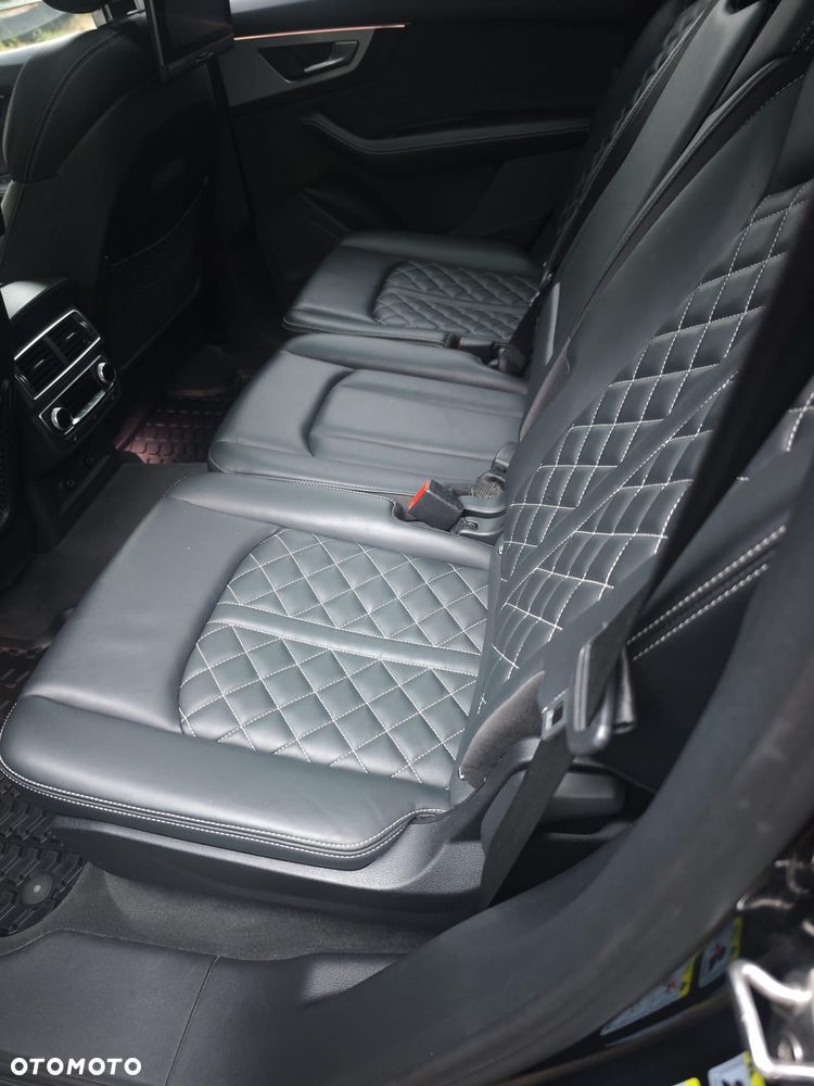 Audi SQ7 - 20