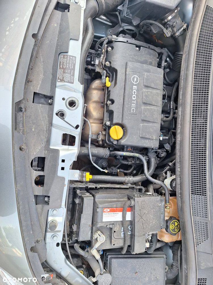 Opel Meriva 1.4 Essentia - 18