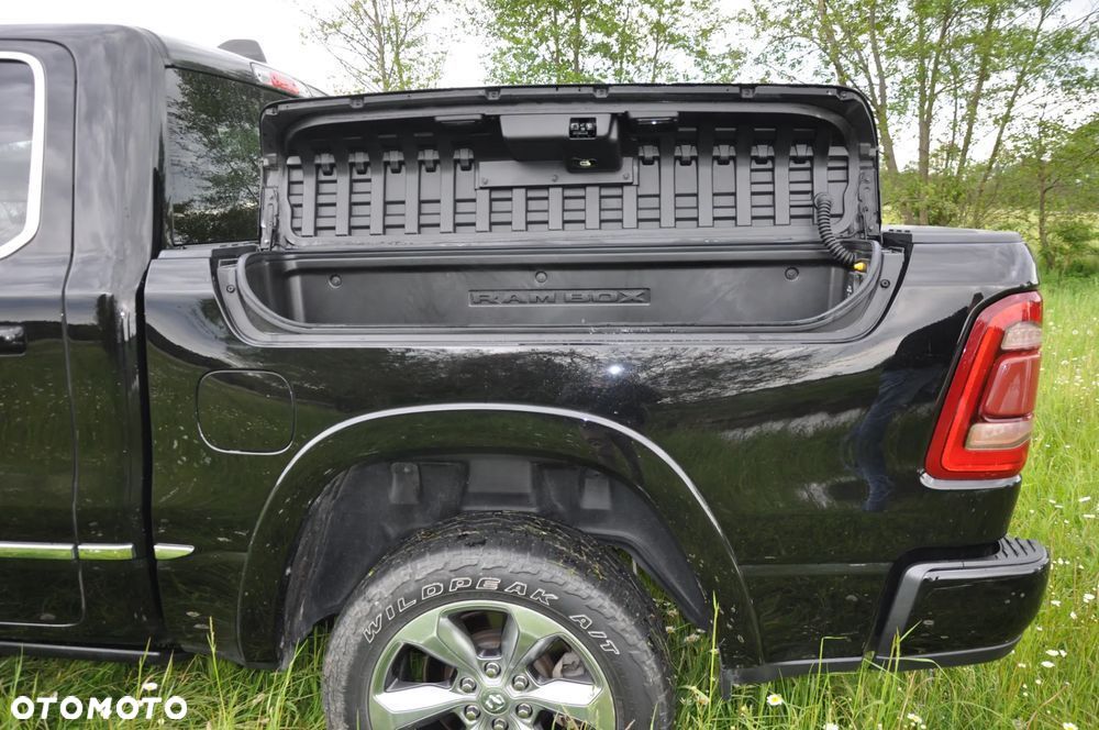 Dodge RAM - 10