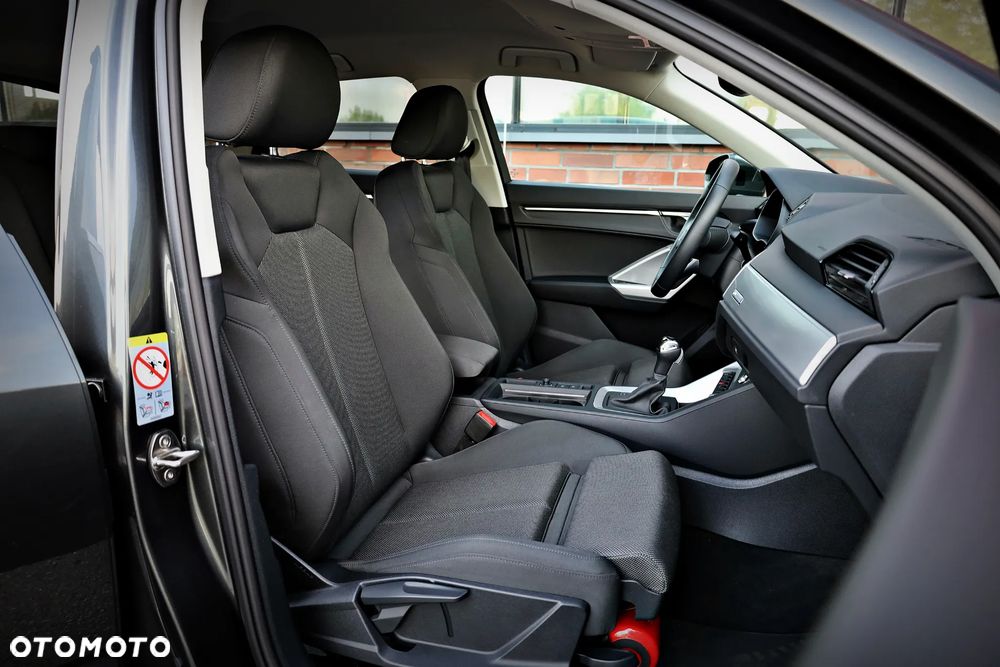 Audi Q3 Sportback 35 TFSI mHEV S-Line S tronic - 23