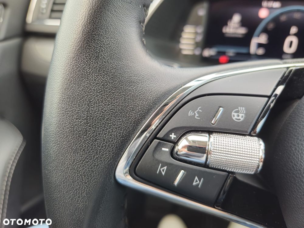 Skoda Superb 2.0 TSI Style DSG - 22