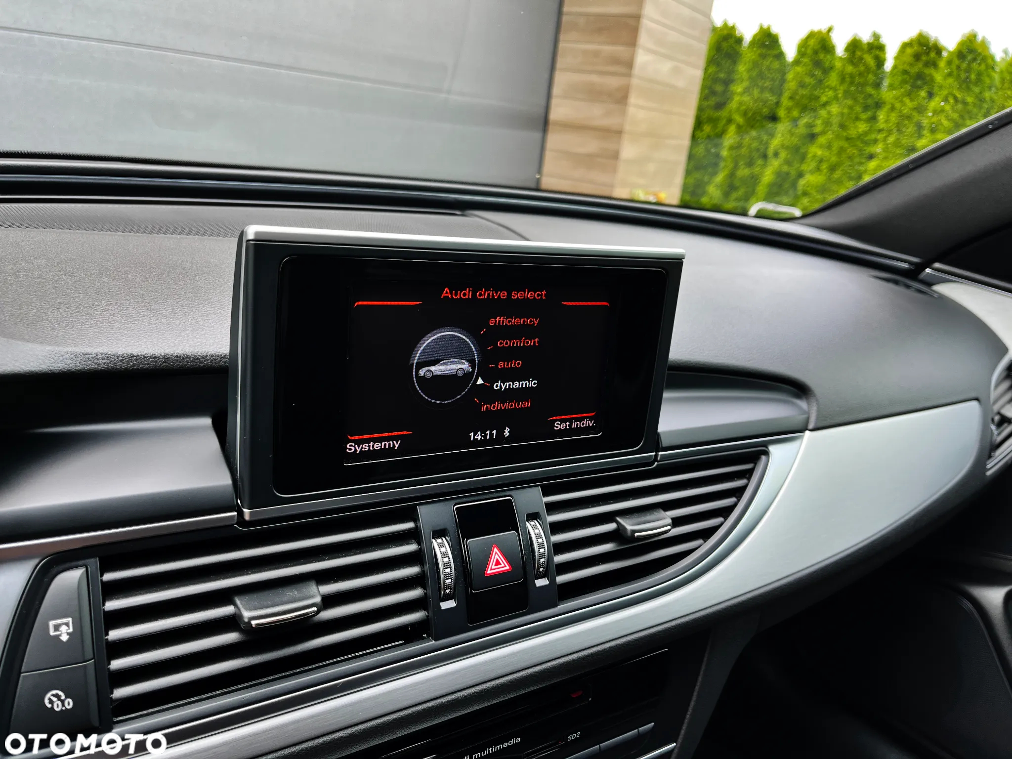 Audi A6 Avant 2.0 TDI Ultra S tronic - 28