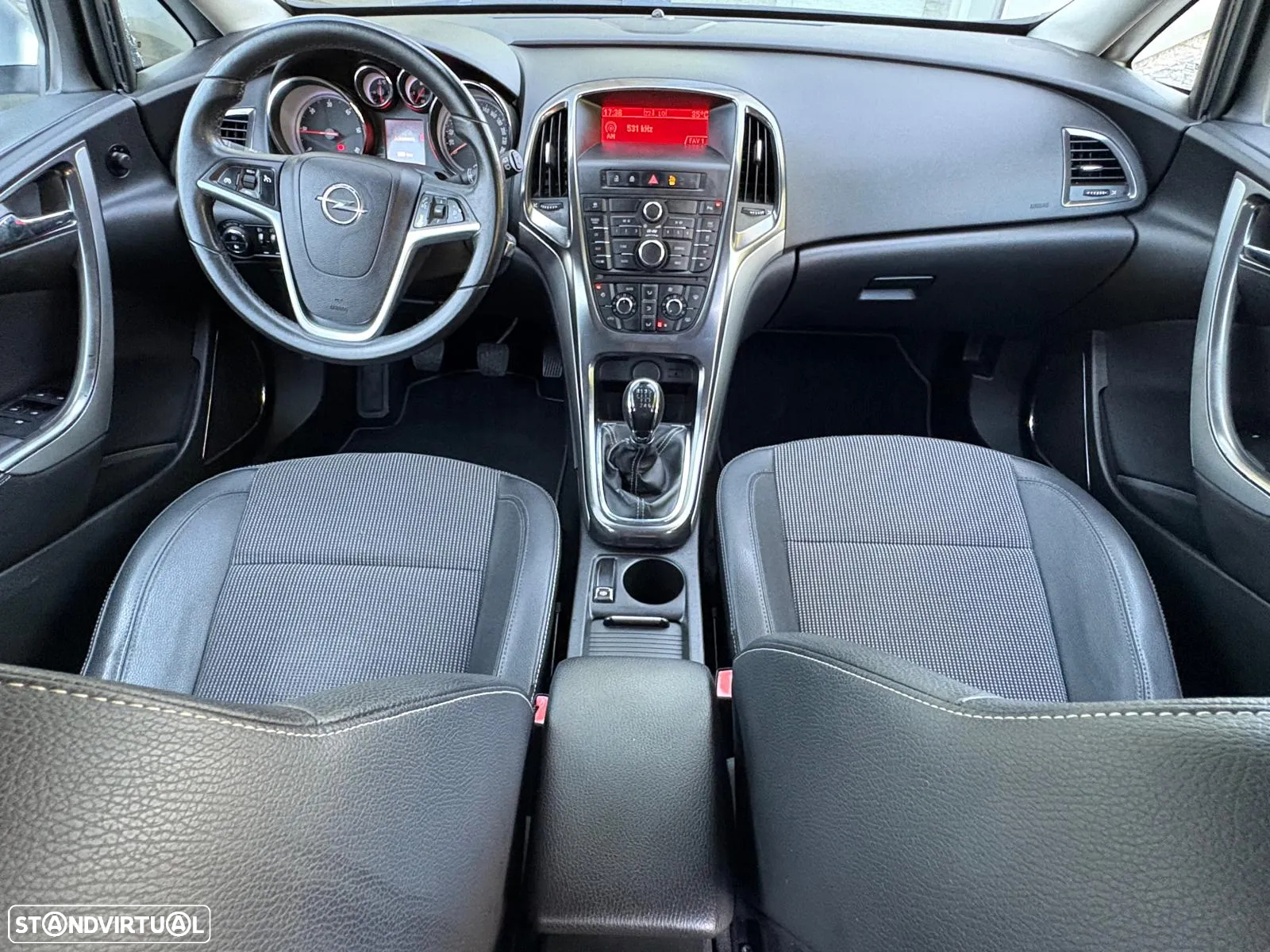 Opel Astra Sports Tourer 1.7 CDTi Cosmo - 10