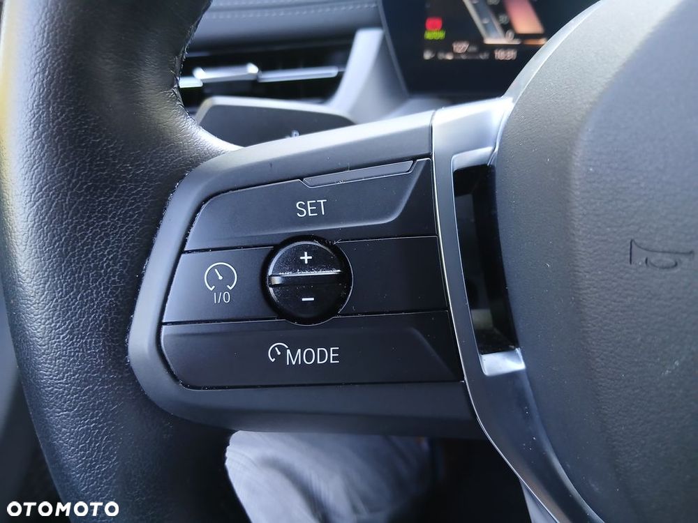 BMW Seria 2 218d GT - 18