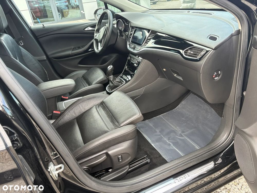 Opel Astra 1.4 T GPF Elite S&S - 22