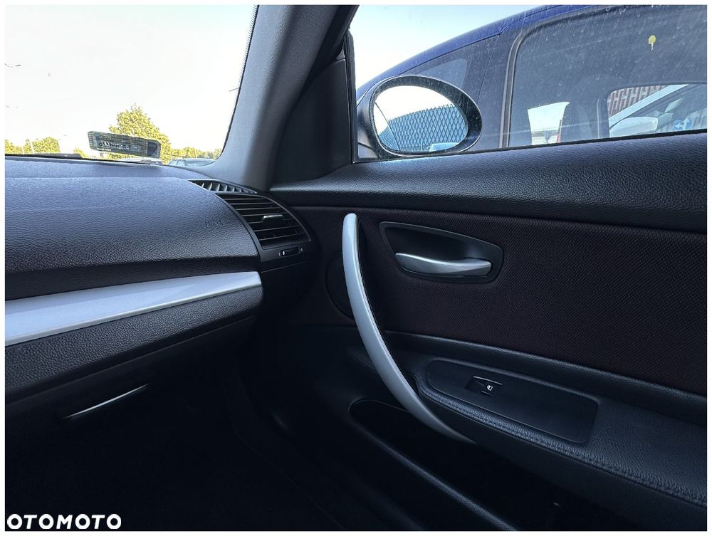 BMW Seria 1 116i - 12