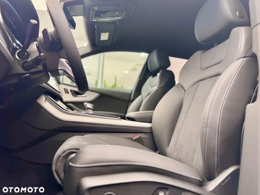 Audi Q8 50 TDI mHEV Quattro Tiptronic - 6