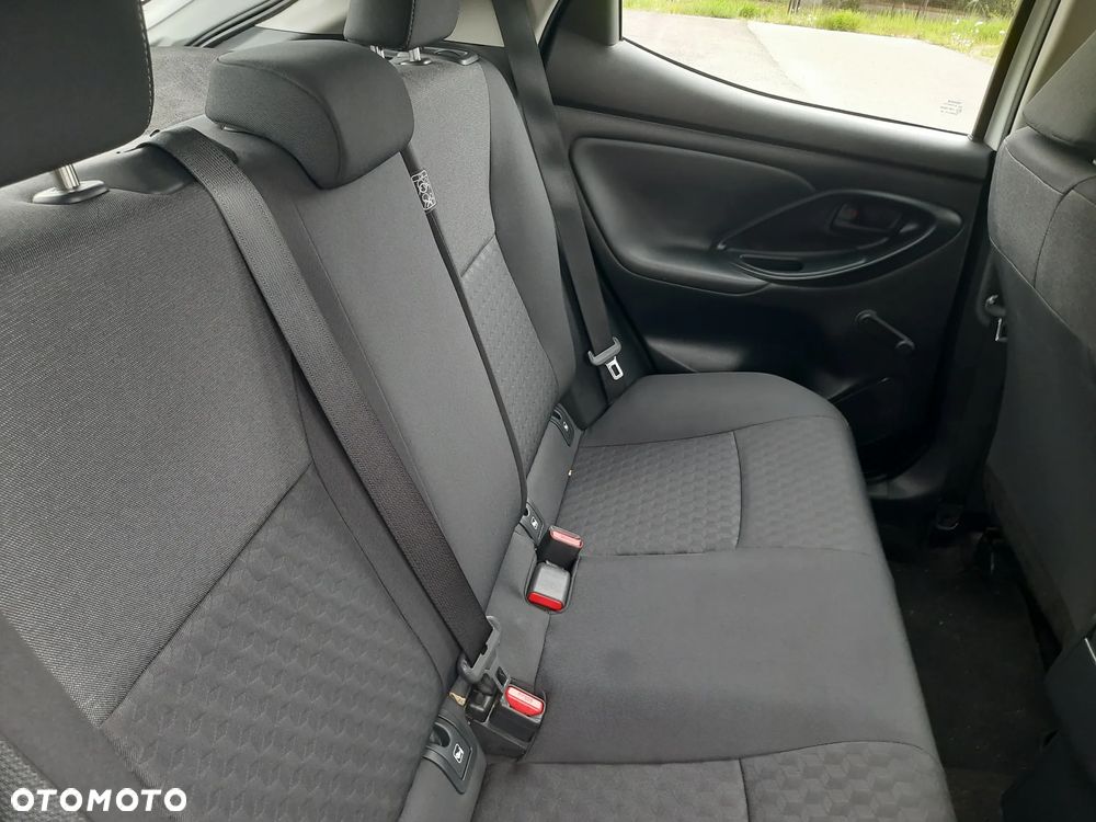 Toyota Yaris Hybrid 1.5 Selection Style - 19