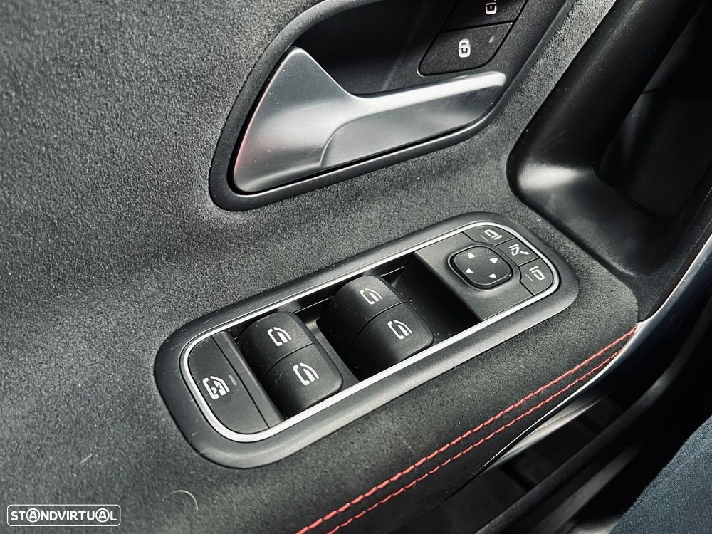Mercedes-Benz A 180 d AMG Line Aut. - 38